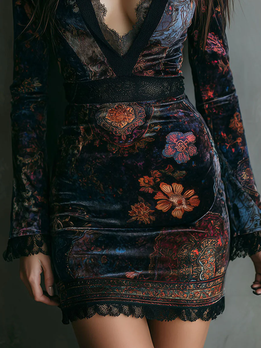 Robe Mini en Velours à Décolleté Profond